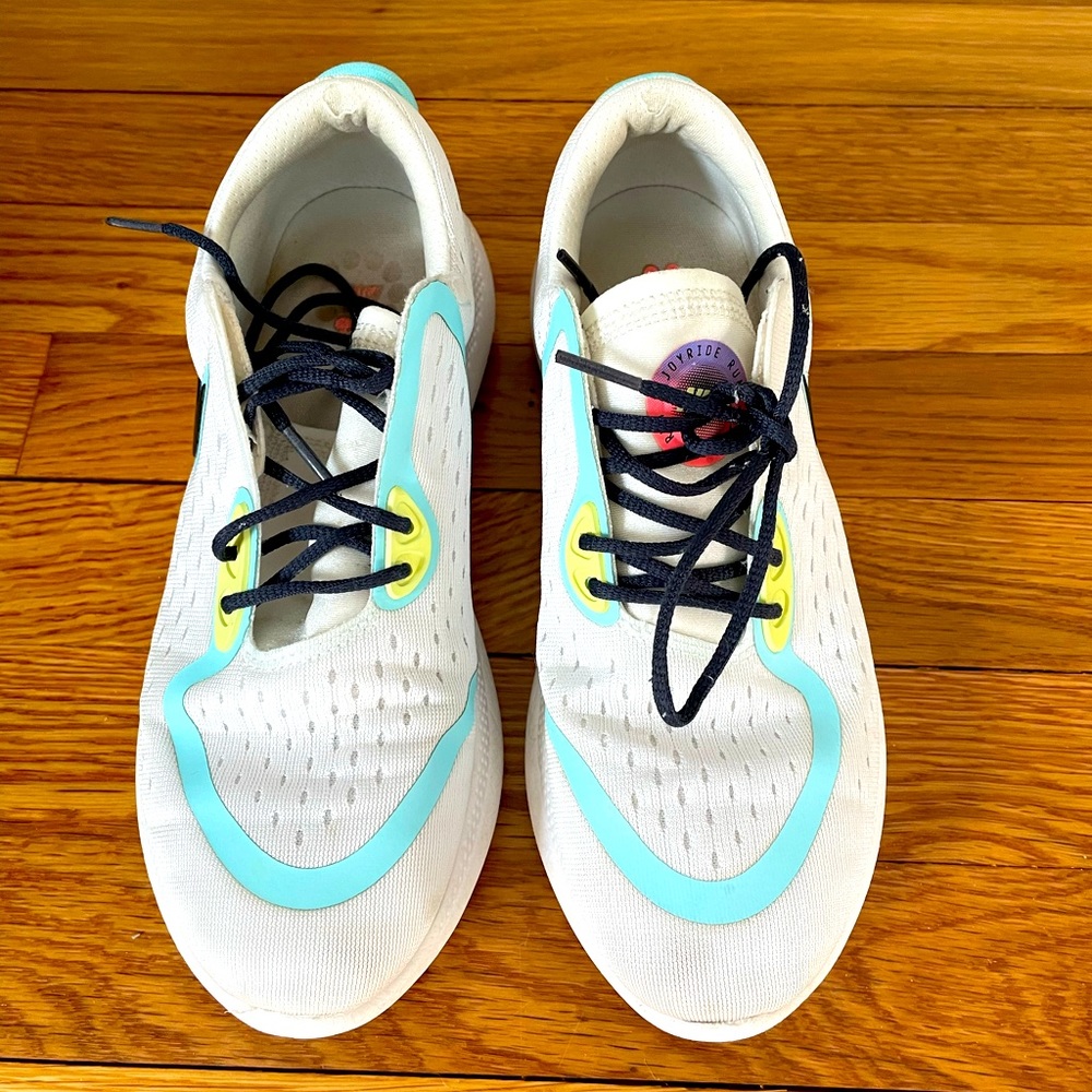 Nike Joyride sneaker